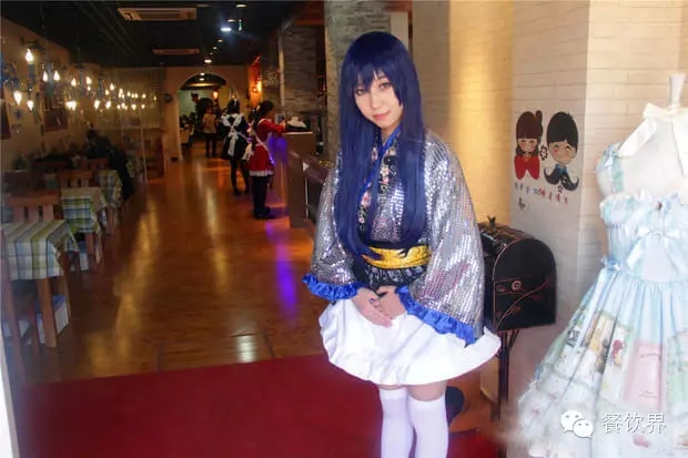 【震精】女仆咖啡館：穿越次元之門 還有“特殊”服務(wù)？
