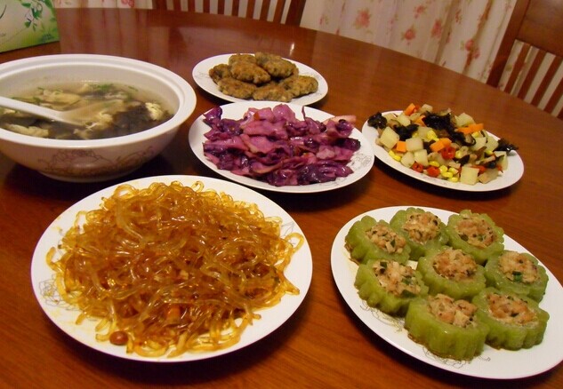 【困局】大量創(chuàng)業(yè)者出局，家庭廚房情懷是否只是一場夢？