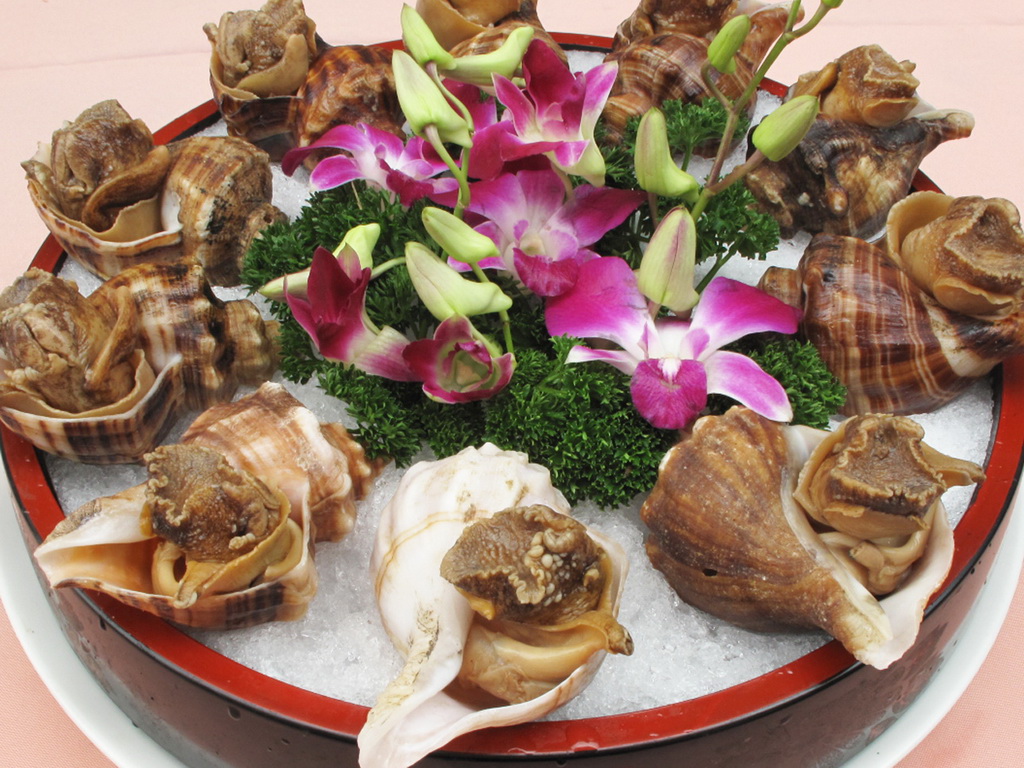 旅游景區(qū)宰客現(xiàn)象不斷，餐飲成旅游槽點(diǎn)