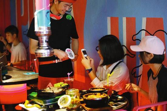 如何應(yīng)對餐飲行業(yè)“三高一低”的頑疾？|餐飲界