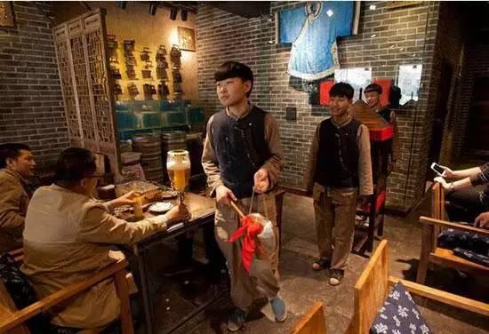 一點(diǎn)創(chuàng)新，讓餐廳火得一塌糊涂！