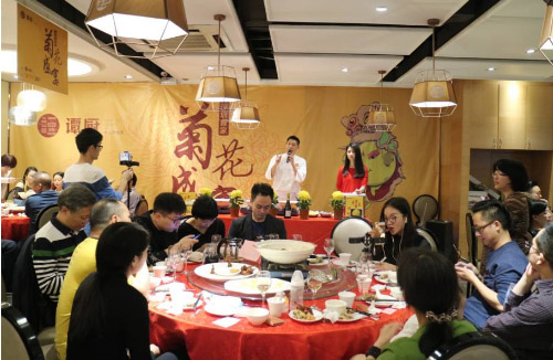 譚廚首屆“菊花盛宴”圓滿結束，引來數萬粉絲圍觀直播！|餐飲界