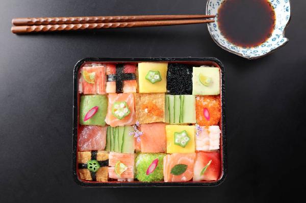 食材成本占了80%，他賠了1500萬(wàn)；最終鰻步靠一款單品爆紅|餐飲界