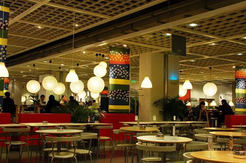 除了賣沙發(fā)，宜家還想開獨(dú)立的街邊餐廳