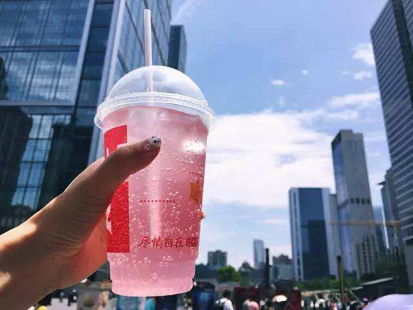 從KFC賣口紅學(xué)到小店引爆新品的5個(gè)概念！