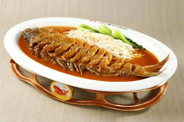 改名后銷(xiāo)量直線上升165%，阿五是如何在鯉魚(yú)界稱(chēng)王的？|餐飲界