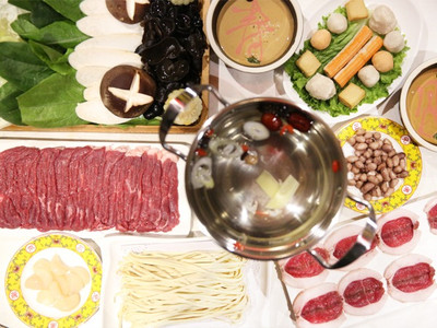 一鍋百味“火拼”廣州火鍋店高熱是“虛火”還是“實(shí)火”？