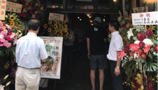 100塊一碗，蘭州拉面日本首開店排長隊，能否逆襲日本拉面？