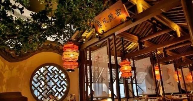 開一家火一家，杭幫菜“現(xiàn)象級”排隊背后的商業(yè)邏輯是啥？
