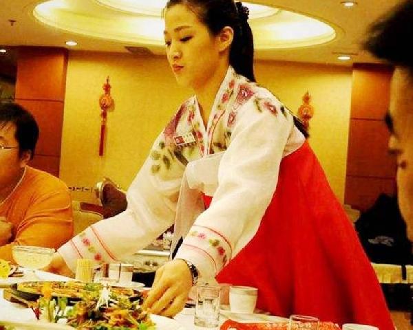 小時(shí)工成餐飲主力軍！可你知道怎樣用才省錢又省心？|餐飲界