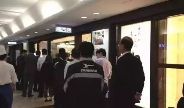 “奇葩”餐廳每平米日賣3.5萬，34年只開了34家店！