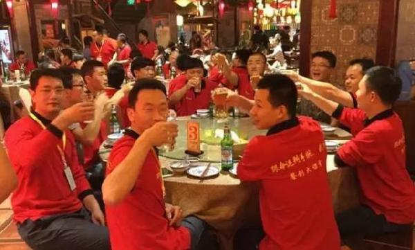 年底，又到了檢驗(yàn)餐飲員工忠誠(chéng)度的時(shí)節(jié)......|餐飲界