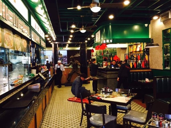 餐廳連虧6年被逼上絕路，她用三招挽救了這家注定要賠本的店！