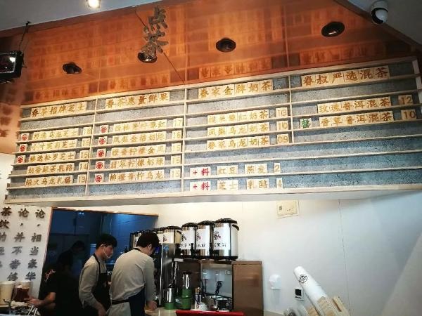 “嚴(yán)選菜單”成流行：它僅憑15款產(chǎn)品，8個(gè)月開火6家新店