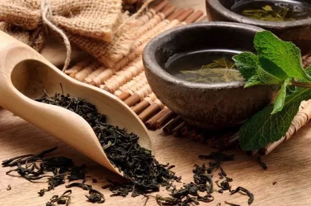 茶飲市場進(jìn)入白刃戰(zhàn)，晉朝黑龍茶強(qiáng)勢突圍靠這4點！