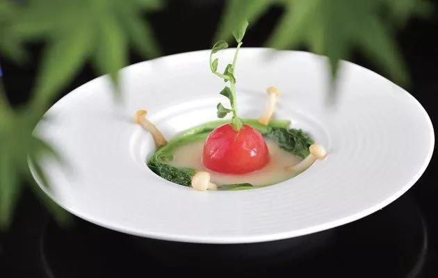 學(xué)會這幾招，手機(jī)也能拍出驚艷的美食照片