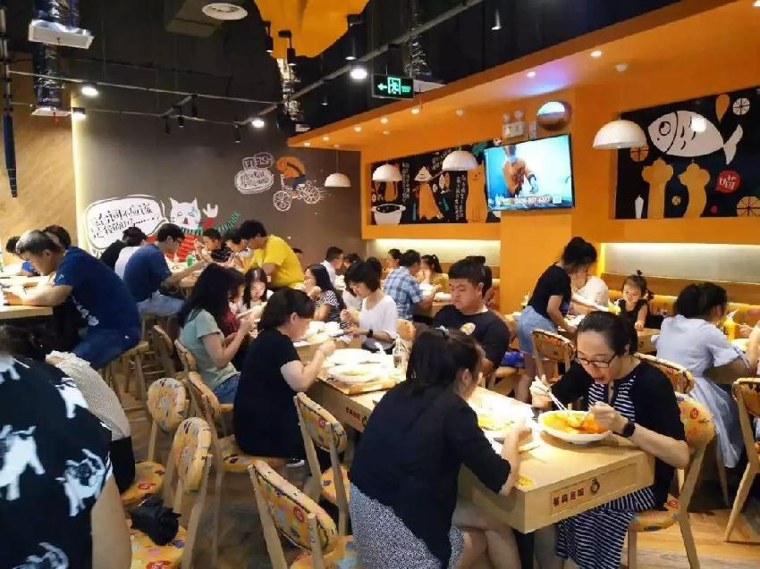 小龍坎巴奴等川渝鍋市場被占僅剩13％，兇手是誰？