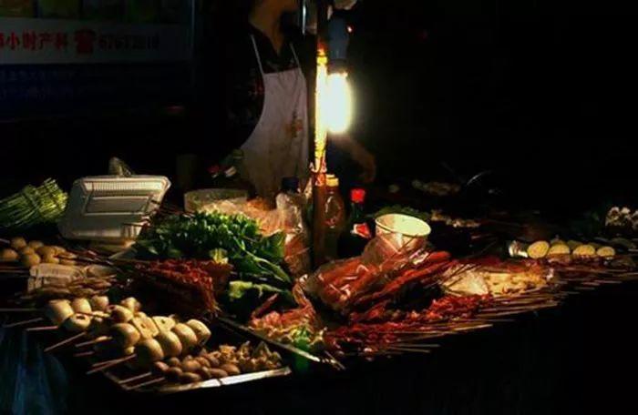 餐飲江湖眾生相：有人艱難求生，有人一夜爆紅|餐飲界
