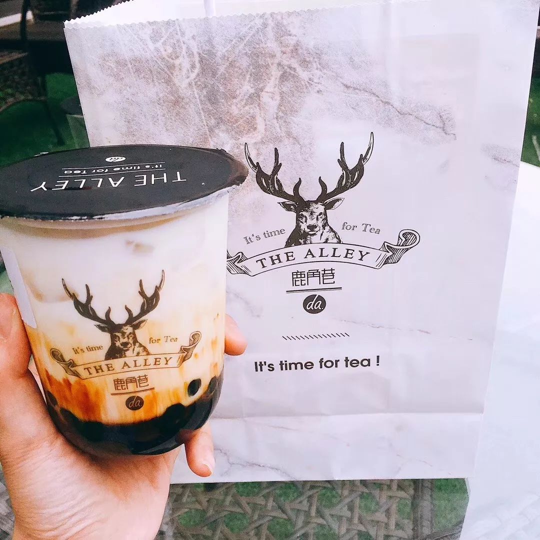 淡季來了，茶飲店拿什么熬過寒冬？|餐見