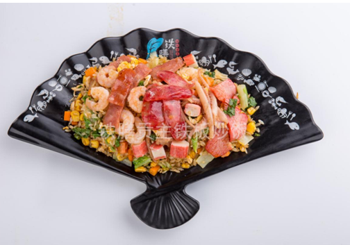 炒飯愛(ài)好者首選，鐵膳貢主海鮮炒飯，為什么這么受歡迎？