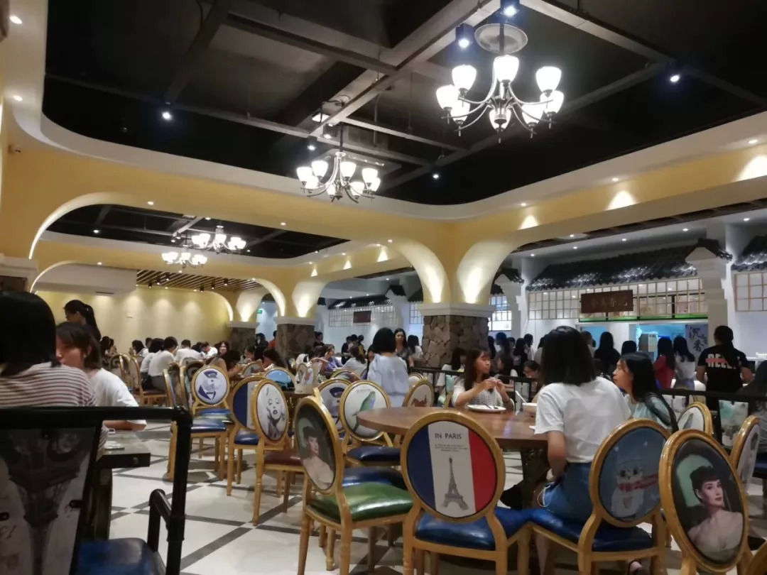 餐廳沒人氣，別再訓斥廚師和服務員了，很可能是你不會“裝”！ | 創(chuàng)業(yè)筆記