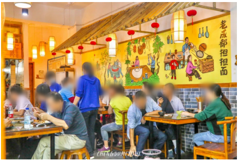 20平粉面店穩(wěn)居餐飲快車道，贏在哪里？