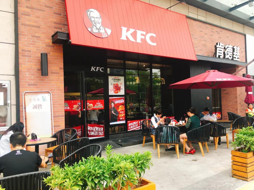 門店超10000家，“餐飲巨無霸”百勝中國回港上市，縱有肯德基也難挽頹勢？
