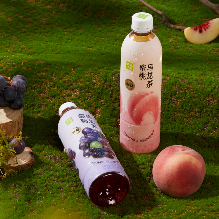 奈雪瓶裝茶進(jìn)入低糖2.0時代、樂樂茶退出南市場｜飲品周報(bào)第14期|餐飲界