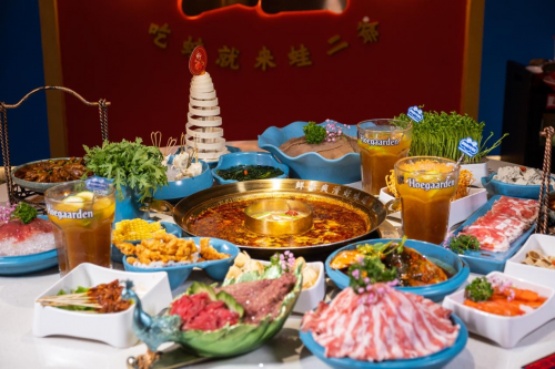 餐飲品牌升級策略：蛙二爺新IP鮮活亮相，諧音梗玩轉(zhuǎn)傳播記憶