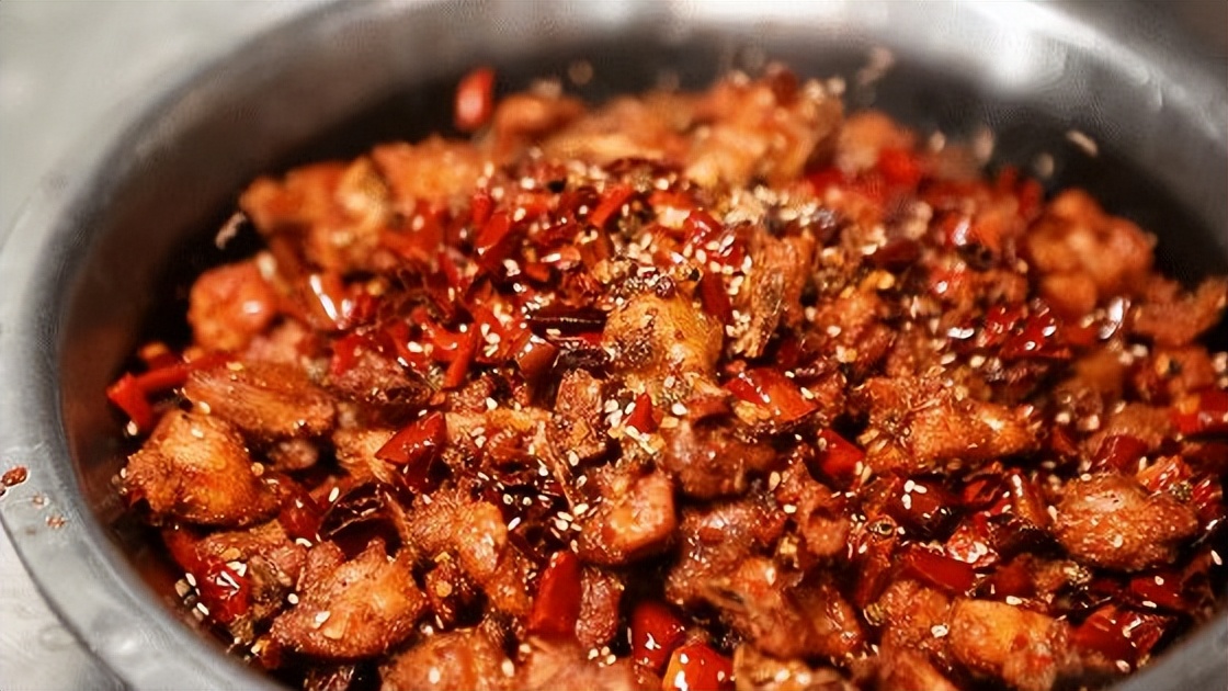 沒(méi)有火鍋和串串，川菜還能風(fēng)光起來(lái)嗎？｜案例