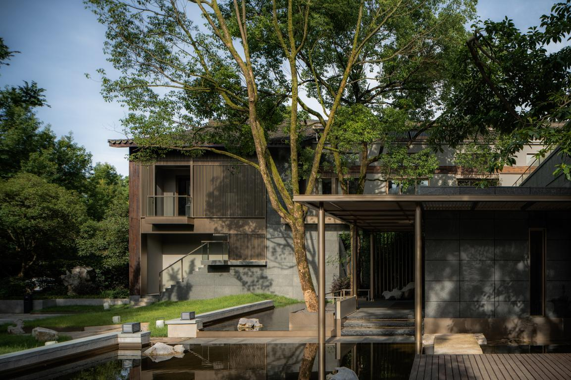 大相設(shè)計：西湖畔的“私宅”餐廳，IN VILLA 隱外