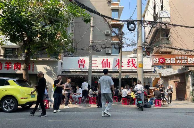 日營業(yè)額2萬的米線店，有哪些過人之處？|餐飲界