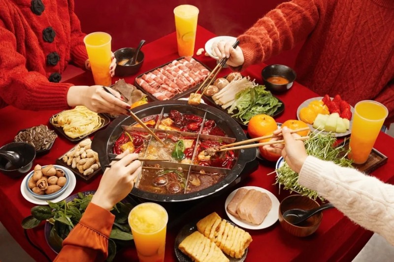 火鍋賽道行動(dòng)指南來(lái)了！《2024年火鍋行業(yè)消費(fèi)趨勢(shì)報(bào)告》重磅發(fā)布