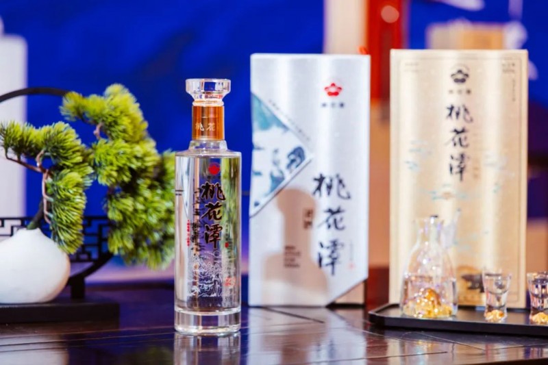 在桃花潭酒春游定制展，匯通達(dá)幫酒商鏈接“桃花運(yùn)”