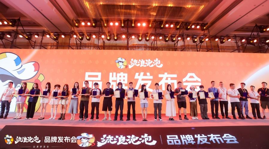 加盟商開走保時(shí)捷，消費(fèi)者參與品質(zhì)共建！